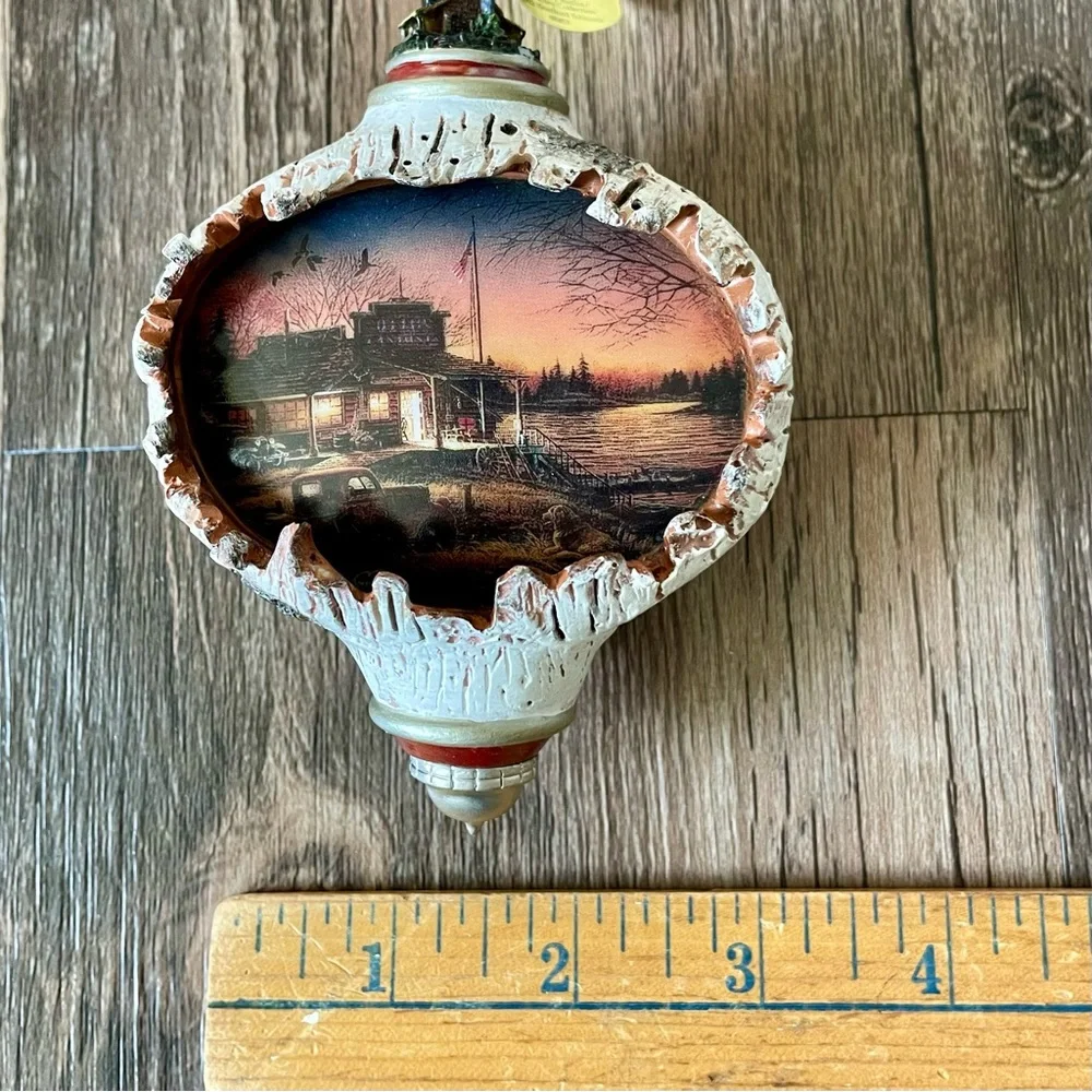 2002 Terry Redlin “Total Comfort” Illuminated Christmas Ornament Bradford Hadley
